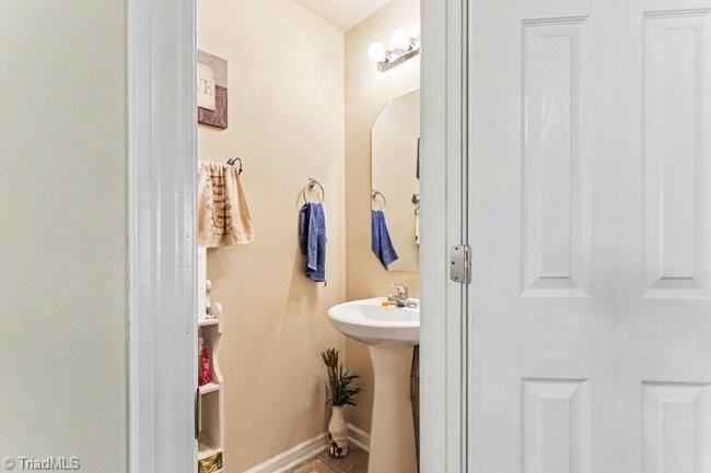 626 Bentley Lane Property Photo 20