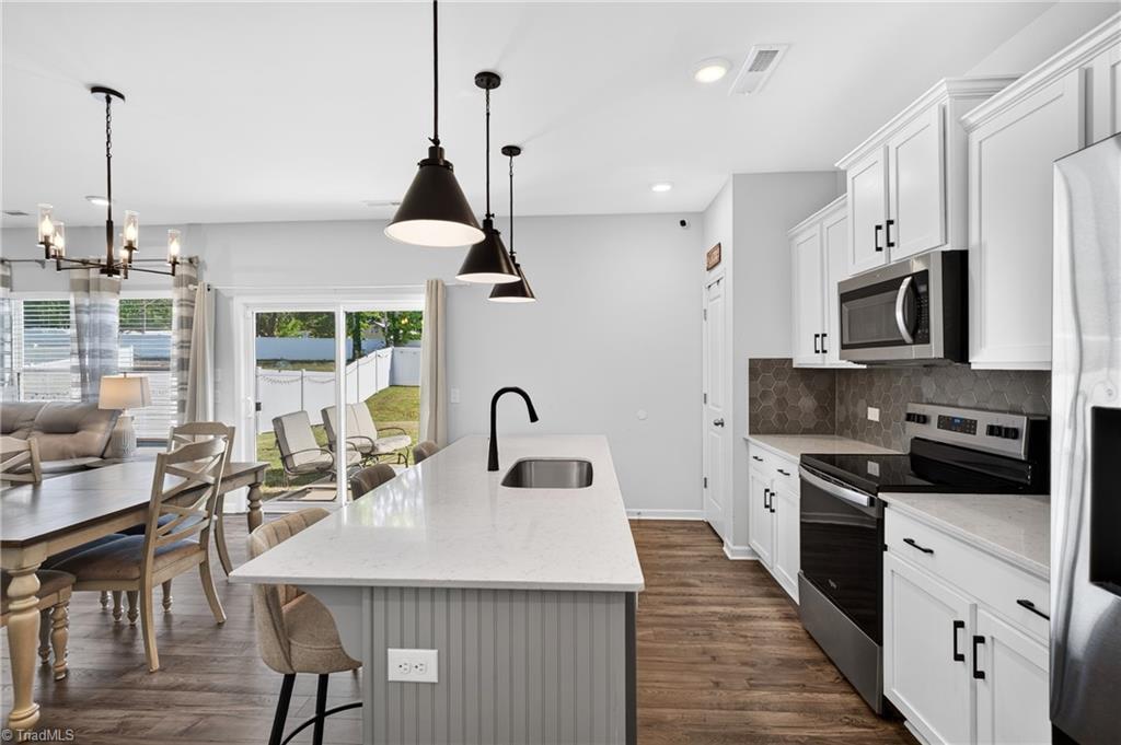 5351 Becks Church Road Property Photo 8