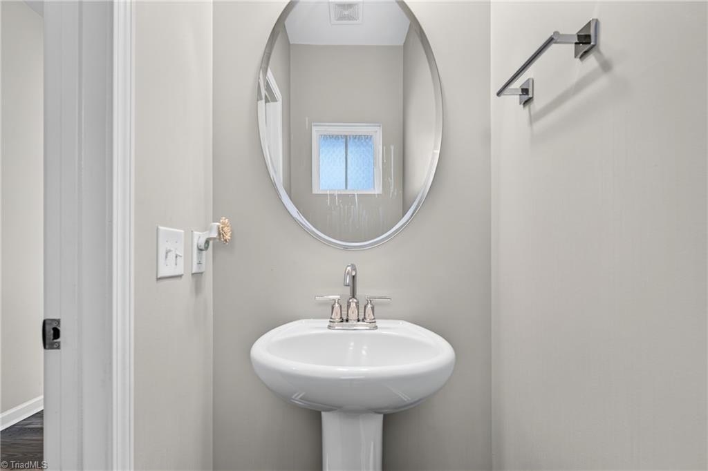5351 Becks Church Road Property Photo 27