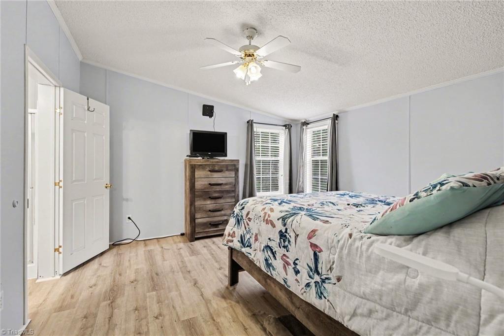 2298 Ray Loop Road Property Photo 10