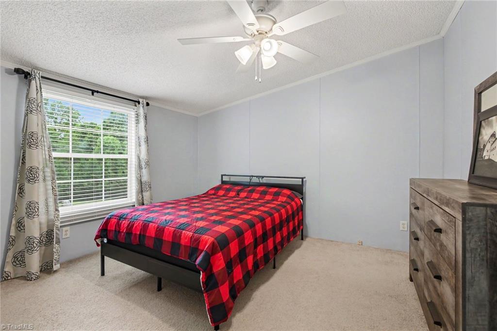 2298 Ray Loop Road Property Photo 13
