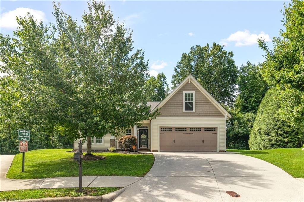 209 Waters Edge Drive Property Photo 1