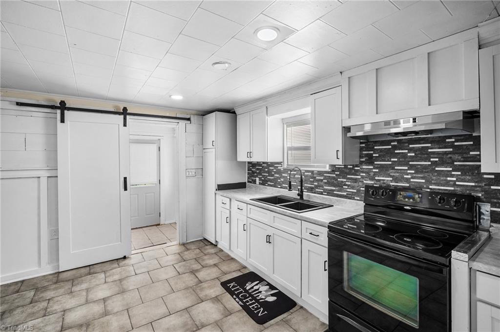 710 Edgewood Avenue Property Photo 13