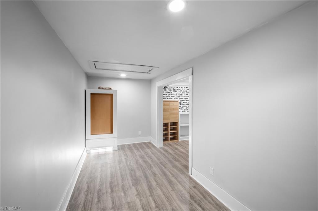 710 Edgewood Avenue Property Photo 19