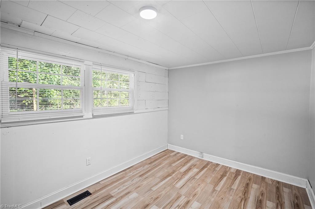 710 Edgewood Avenue Property Photo 21