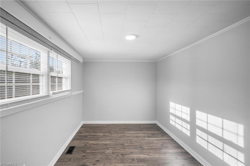 710 Edgewood Avenue Property Photo 23