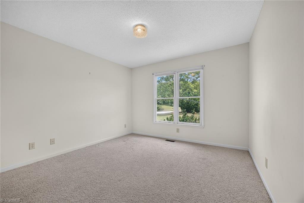 5493 Rolling Meadows Road Property Photo 19