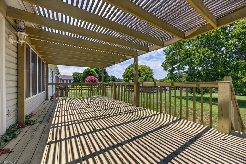 5493 Rolling Meadows Road Property Photo 25