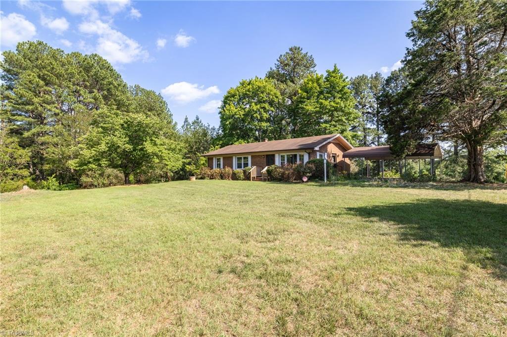 1130 Nc Highway 770 Property Photo 1