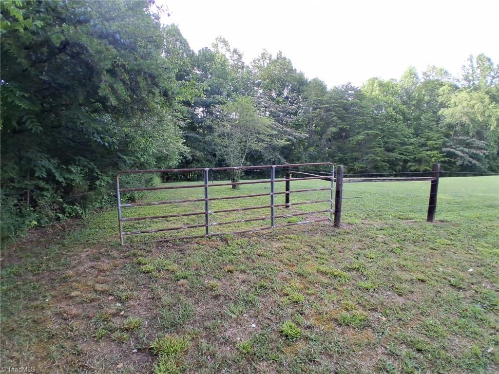 307 Valleygreen Trail Property Photo 20