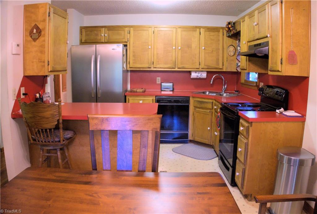 307 Valleygreen Trail Property Photo 32