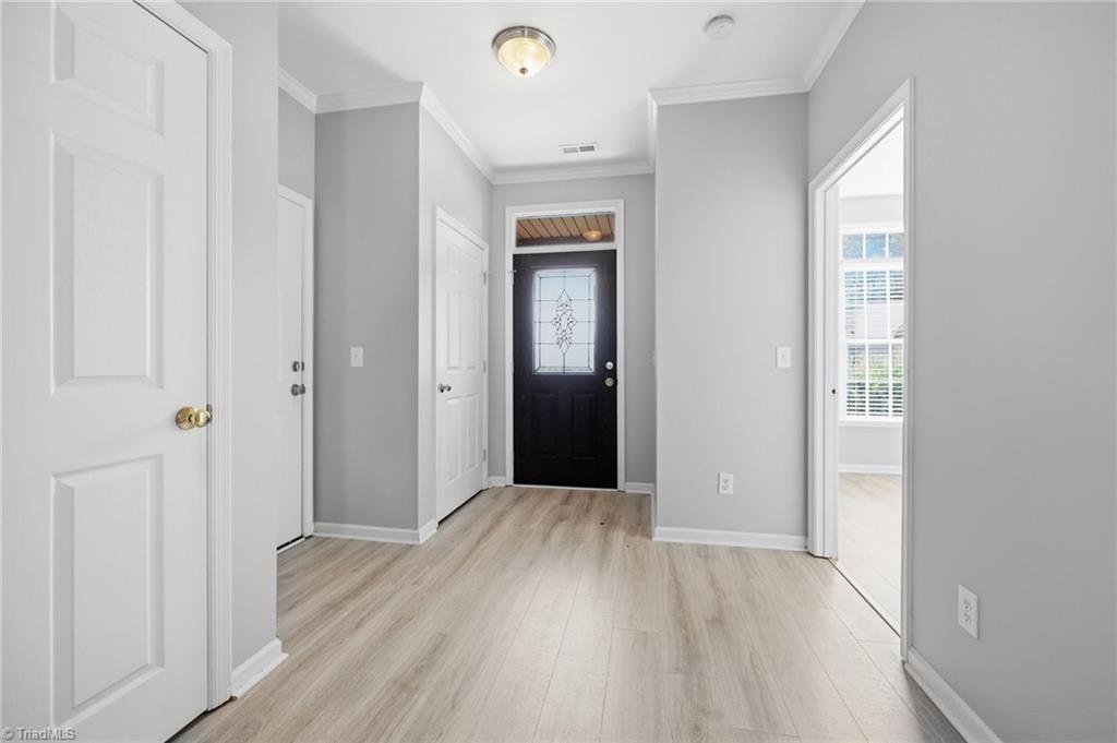 375 Northbridge Drive Property Photo 3