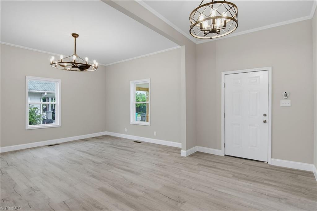 527 Denny Street Property Photo 5