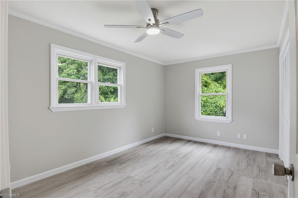 527 Denny Street Property Photo 14