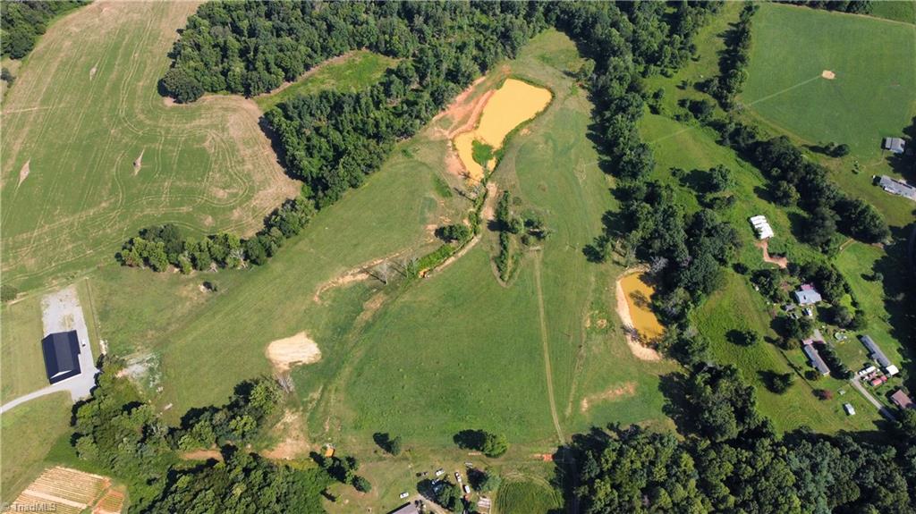245 Brentons Ridge Trail Property Photo 4