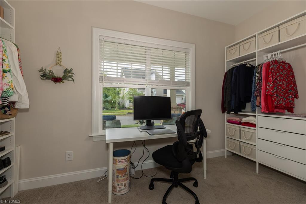 1728 Eastover Drive Property Photo 25