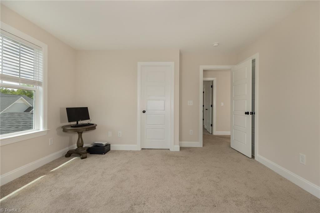 1728 Eastover Drive Property Photo 32