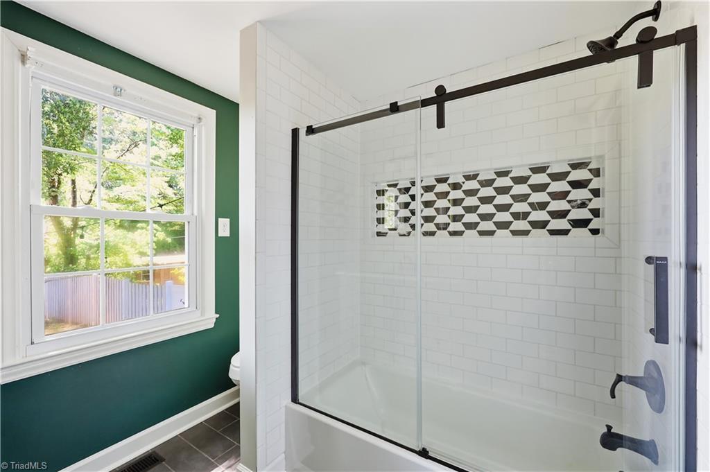 204 Springwood Drive Property Photo 17