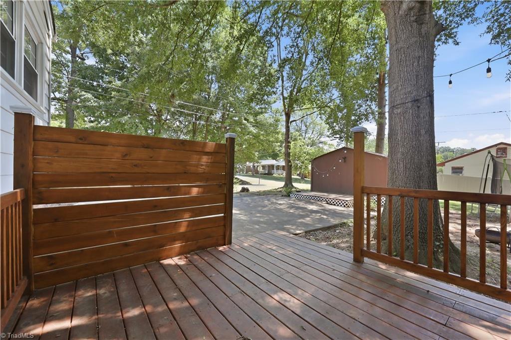 204 Springwood Drive Property Photo 29
