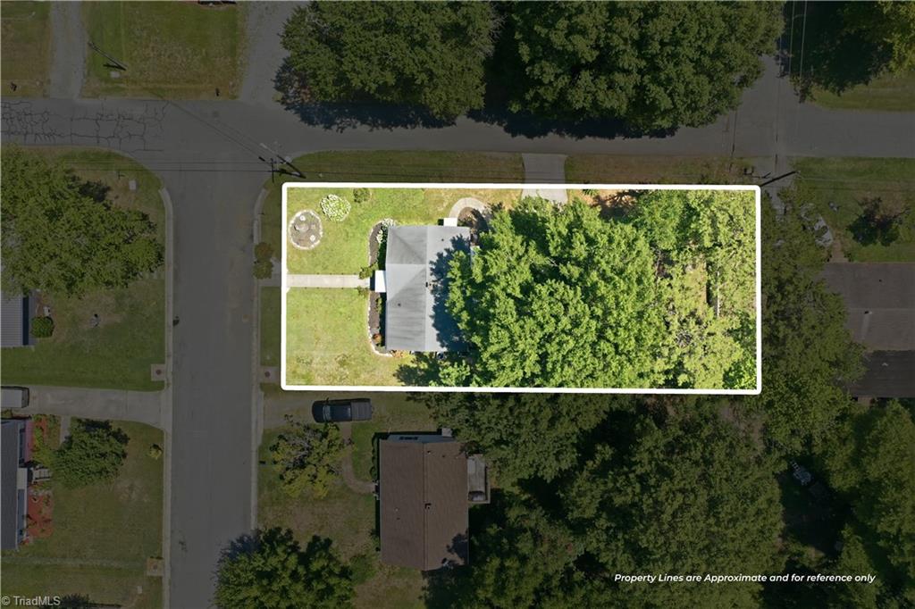 204 Springwood Drive Property Photo 31