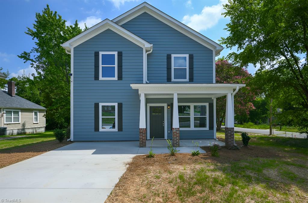 927 Pearson Street Property Photo 1