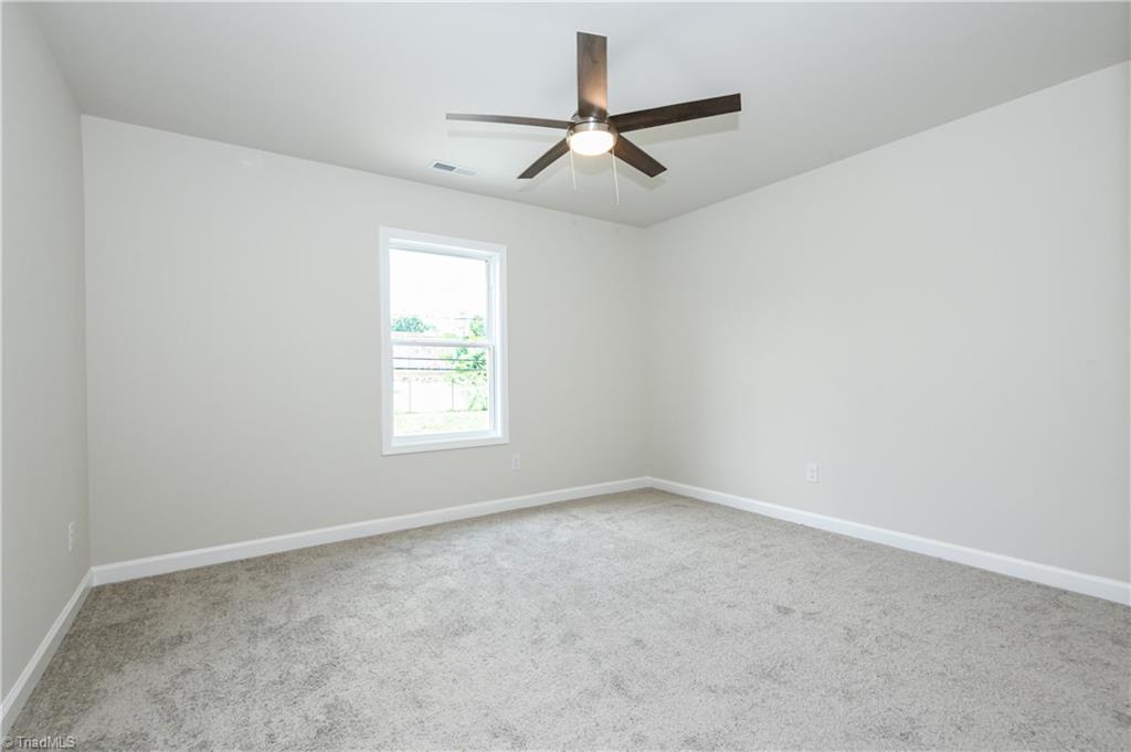 927 Pearson Street Property Photo 24