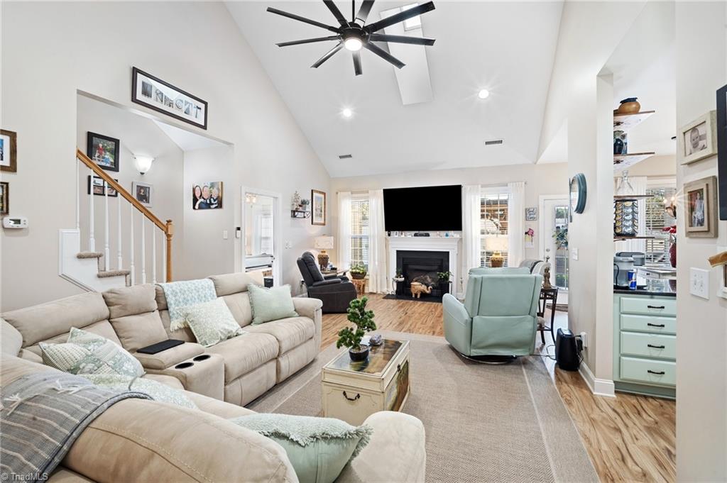 502 Placid Park Property Photo 3