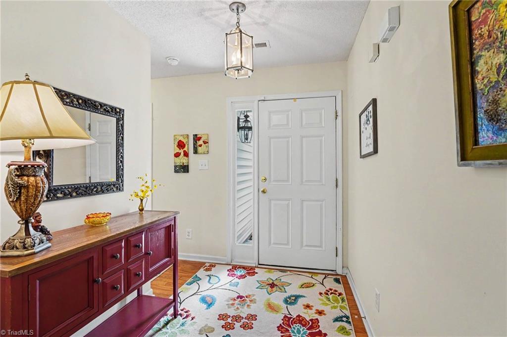 2694 Dandelion Drive Property Photo 3