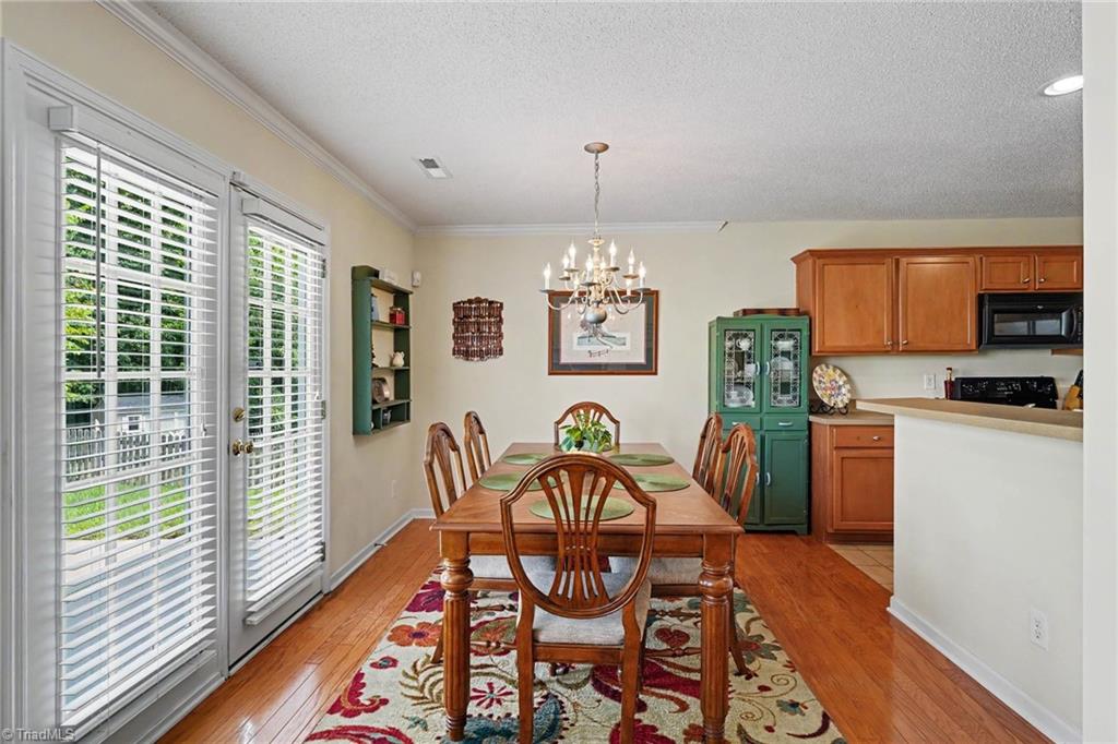 2694 Dandelion Drive Property Photo 6