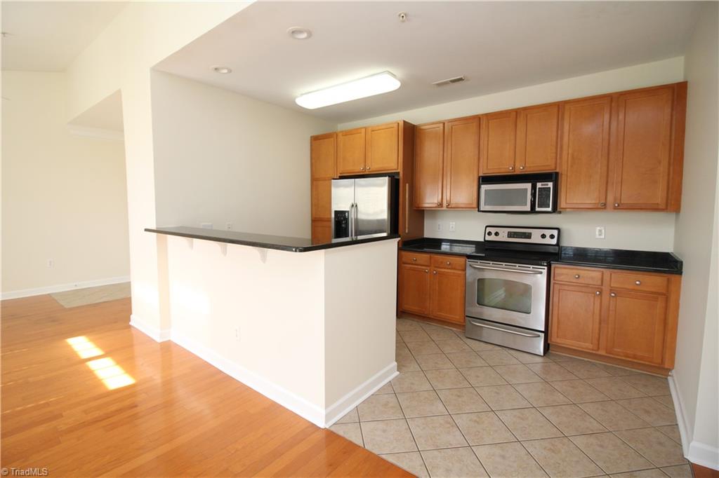 100 Sunset Circle Property Photo 7