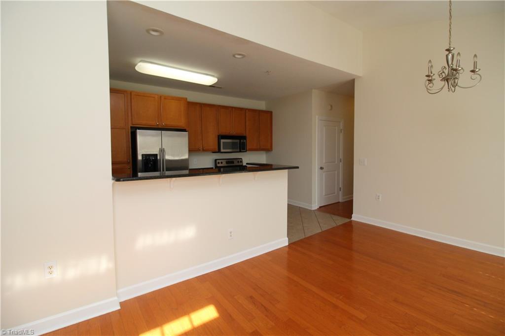 100 Sunset Circle Property Photo 8