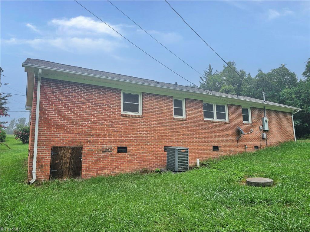 5633 Bethel Road Property Photo 4