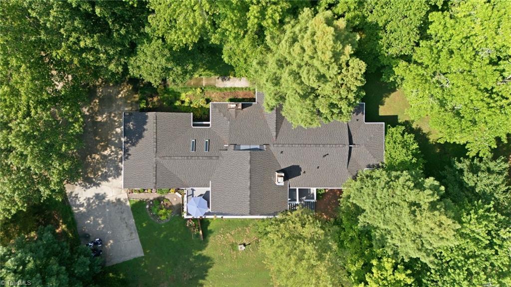 6312 Hickory Hollow Road Property Photo 7