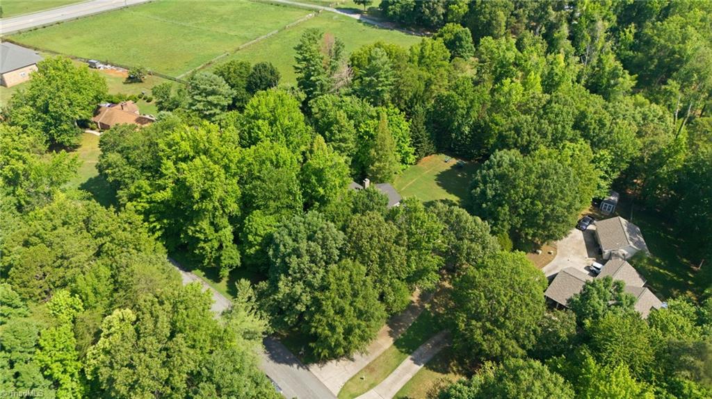 6312 Hickory Hollow Road Property Photo 9