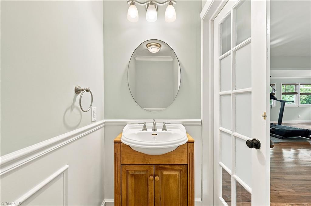 3340 York Road Property Photo 17