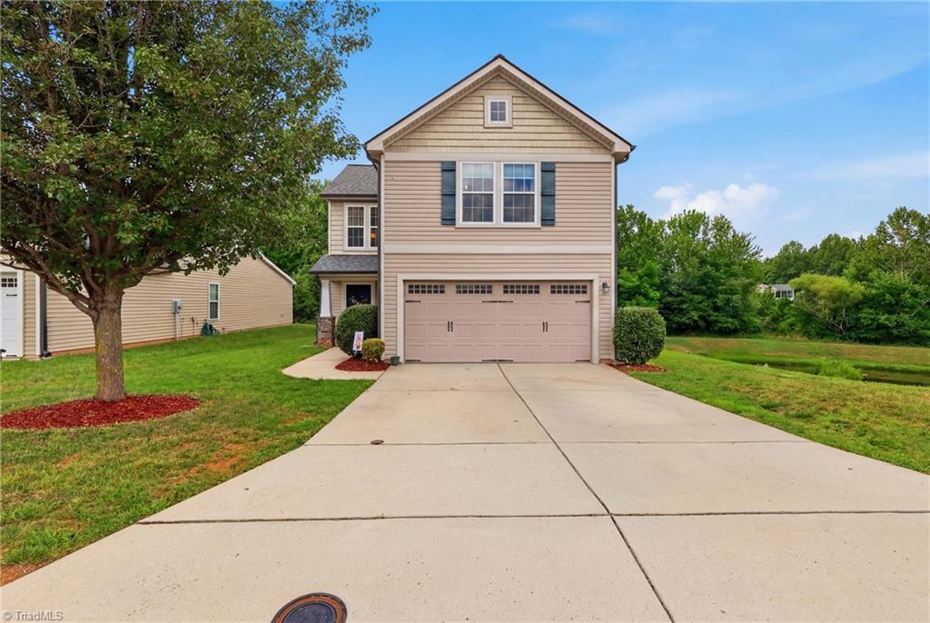 1533 Hamilton Hills Drive Property Photo 1