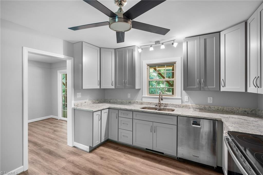 177 Kevin Dale Drive Property Photo 6