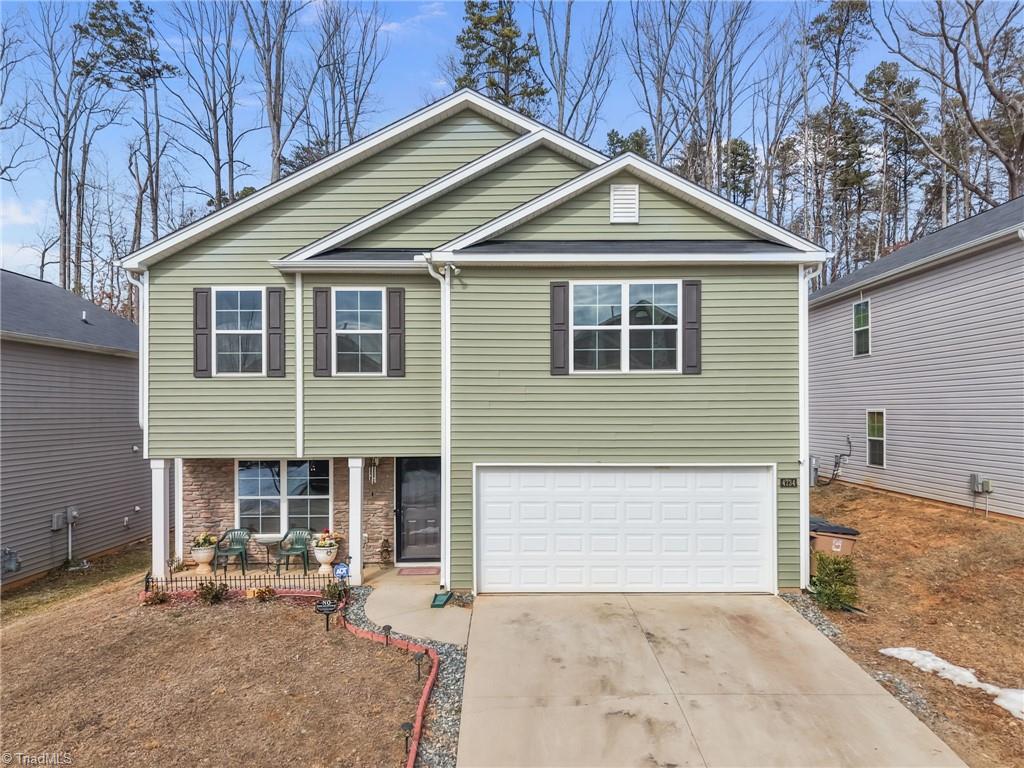 4734 Black Forest Drive Property Photo 1