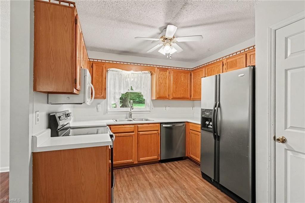 4096 Hoover Hill Road Property Photo 12