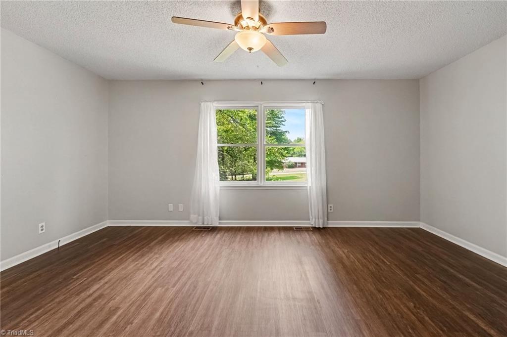 4096 Hoover Hill Road Property Photo 14