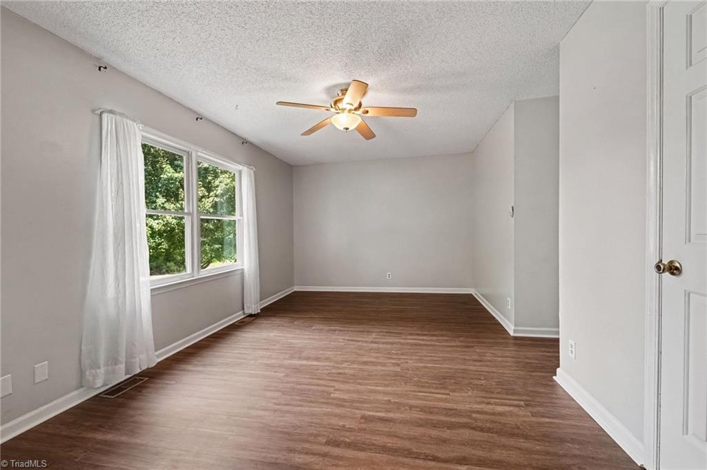 4096 Hoover Hill Road Property Photo 17