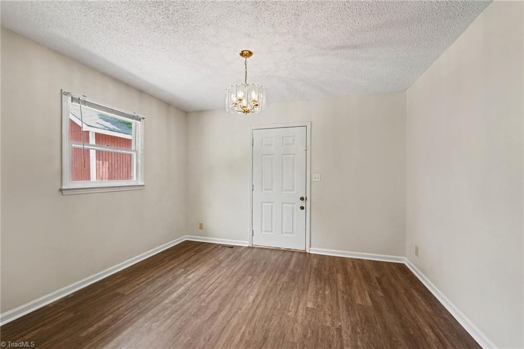 4096 Hoover Hill Road Property Photo 19