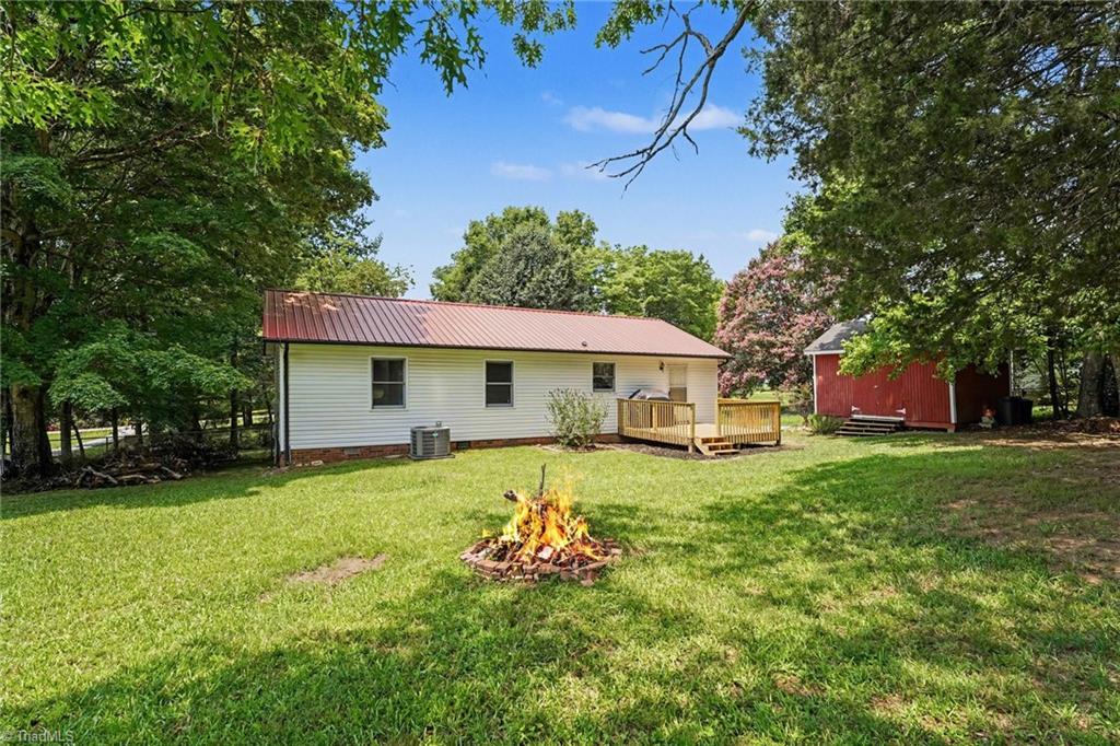4096 Hoover Hill Road Property Photo 25
