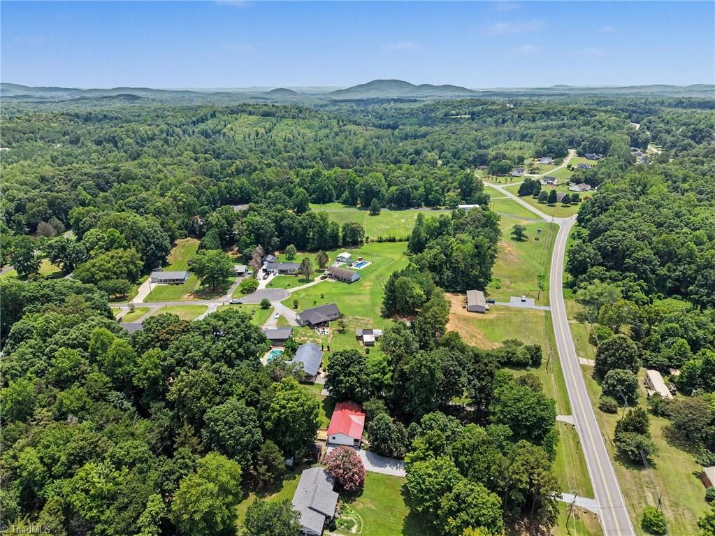 4096 Hoover Hill Road Property Photo 29