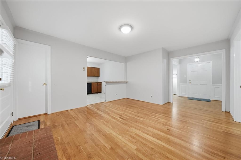 3737 Vandalia Drive Property Photo 5