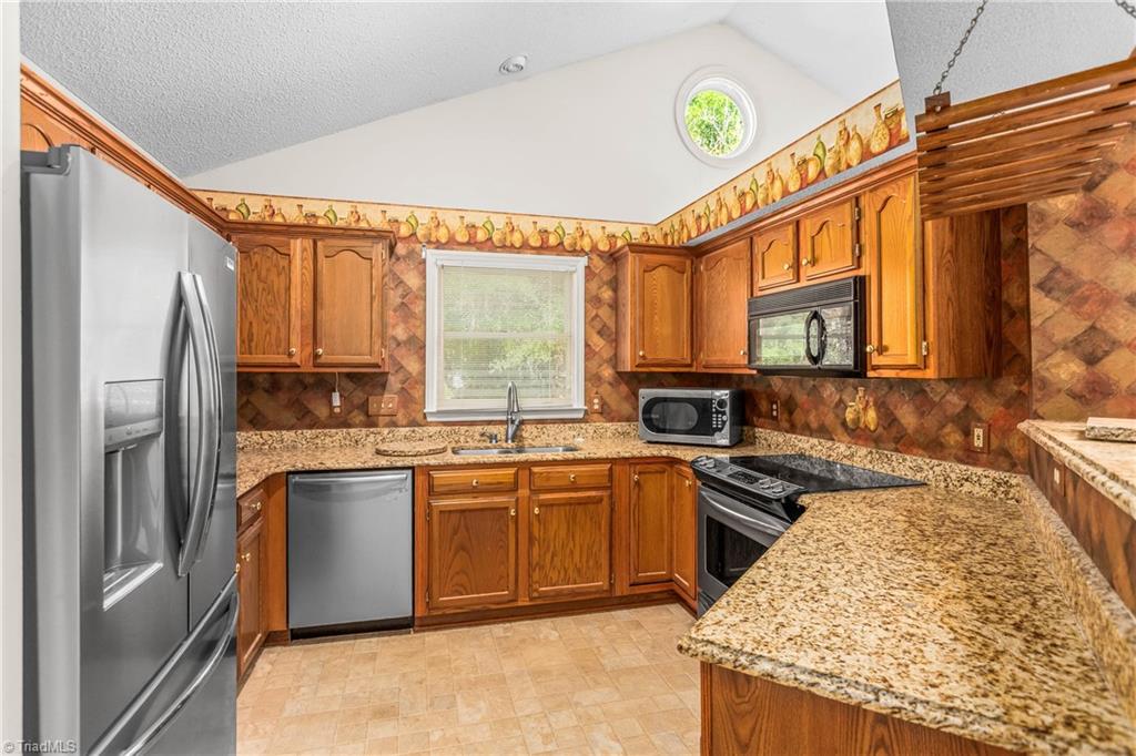 4126 Carroll Ridge Court Property Photo 6
