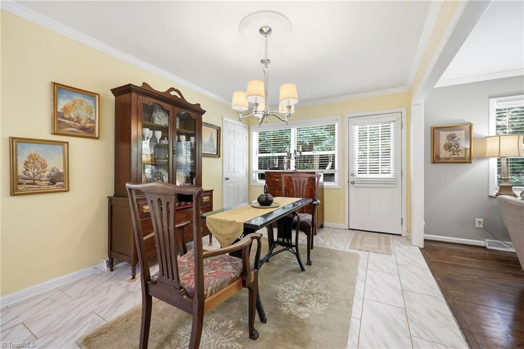 403 Springtime Drive Property Photo 5