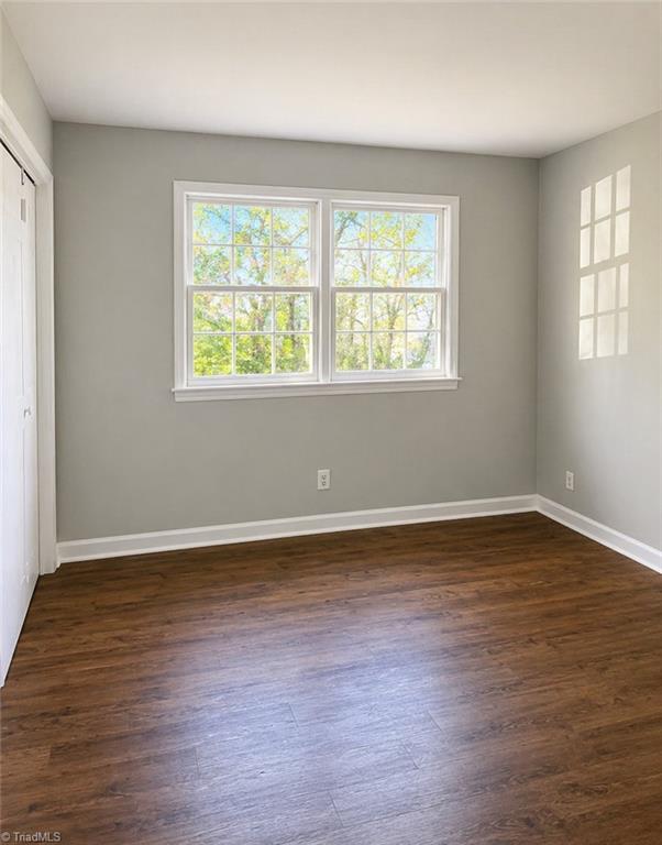 2890 Carriage Drive # B Property Photo 4
