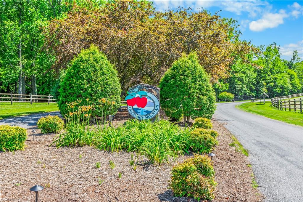 Lot 87 McIntosh Drive Property Photo 1