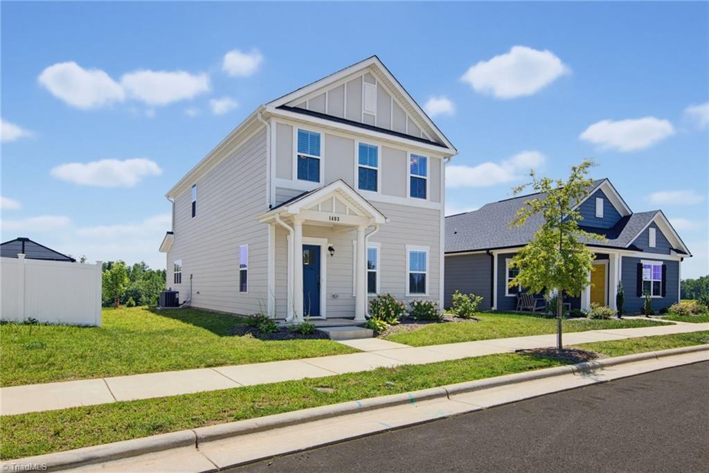 1403 Prospect Hill Street Property Photo 2